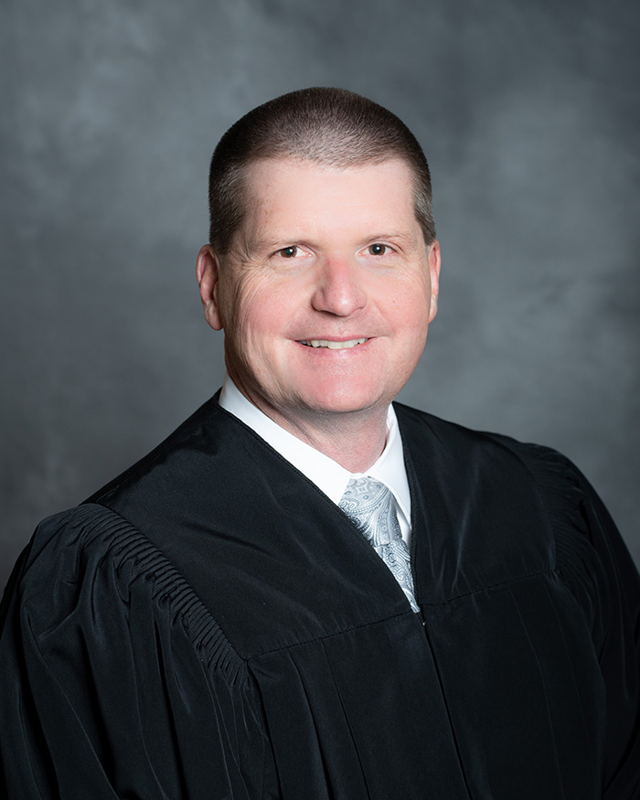 Photo of Judge Craig Wismer
